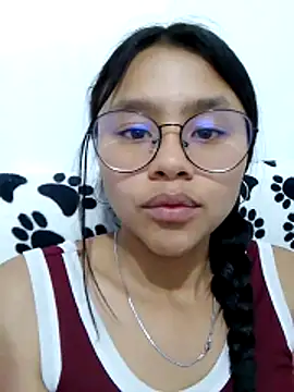 SofieLove 01 online show from April 2026 08:10:01 AM