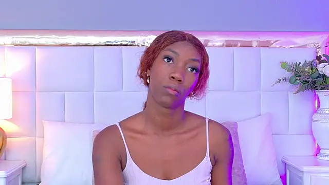 MadeleineHocker online show from November 2025 12:53:02 PM