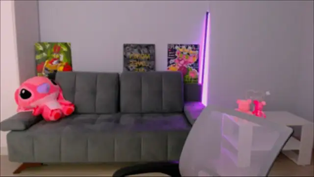 queenofthesense  online show from October 2025 04:04:02 PM