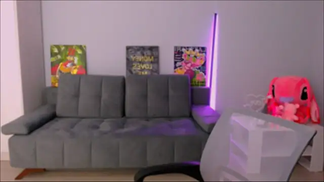 queenofthesense  online show from November 2025 04:00:01 PM