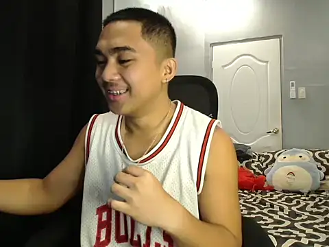 Snapshot of pinoyAdrianneXXX chatting on October 2025 12:36:02 AM pinoyAdrianneXXX online show from October 2025 12:36:02 AM