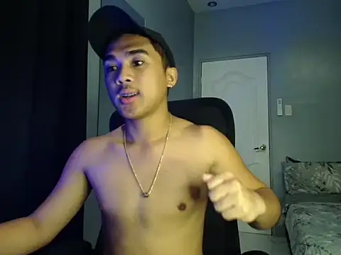 Snapshot of pinoyAdrianneXXX chatting on September 2025 01:01:01 AM pinoyAdrianneXXX online show from September 2025 01:01:01 AM