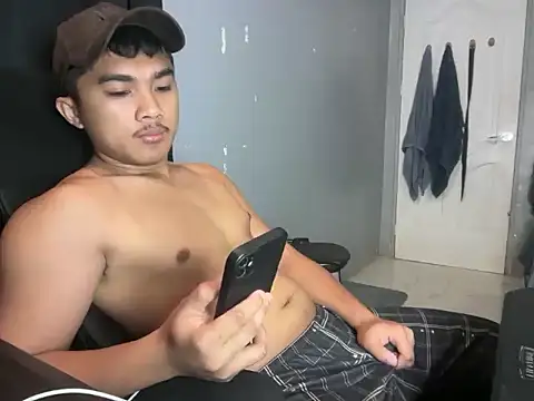 Snapshot of pinoyAdrianneXXX chatting on July 2026 01:57:01 AM pinoyAdrianneXXX online show from July 2026 01:57:01 AM