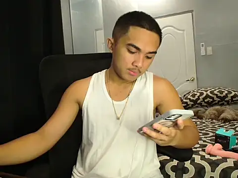 Snapshot of pinoyAdrianneXXX chatting on October 2025 11:50:01 PM pinoyAdrianneXXX online show from October 2025 11:50:01 PM