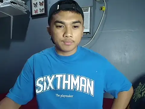 Snapshot of pinoyAdrianneXXX chatting on May 2026 09:43:02 AM pinoyAdrianneXXX online show from May 2026 09:43:02 AM