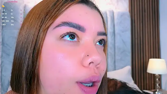 leilapons online show from April 2026 04:52:02 PM