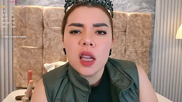 leilapons online show from March 2026 07:43:02 PM