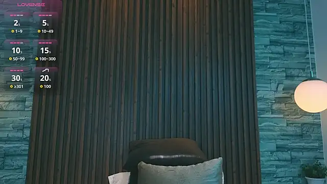 leilapons online show from March 2026 05:04:01 PM