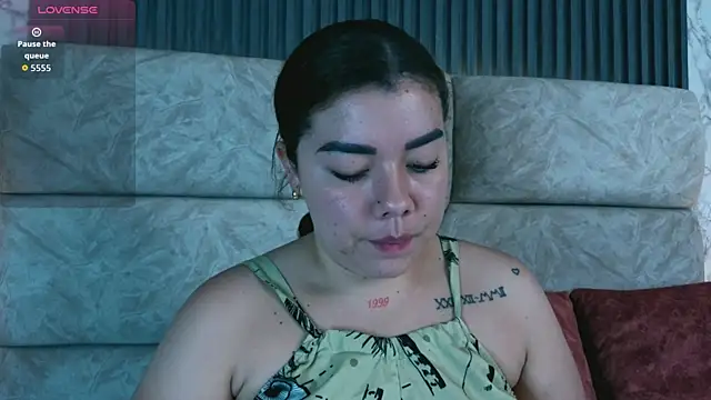 leilapons online show from April 2026 04:13:02 PM