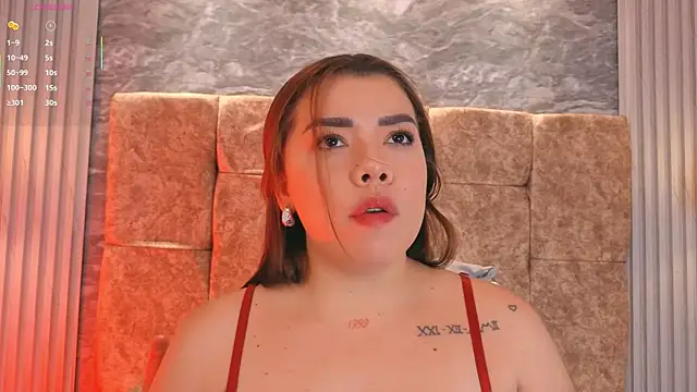 leilapons online show from April 2026 04:47:02 PM