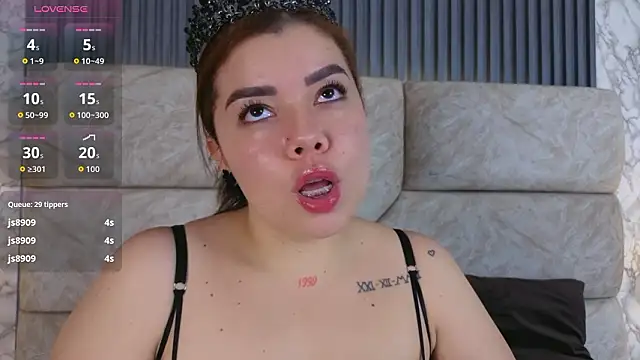 leilapons online show from February 2026 04:29:01 PM