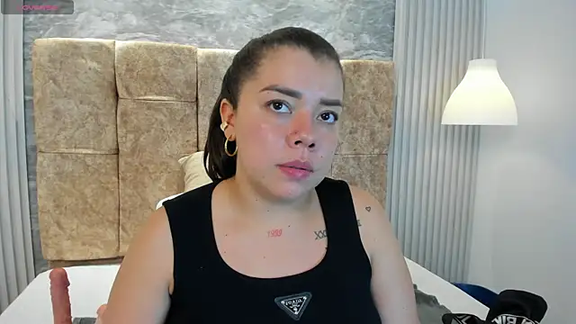 Snapshot of leilapons chatting on October 2025 07:24:01 PM leilapons online show from October 2025 07:24:01 PM