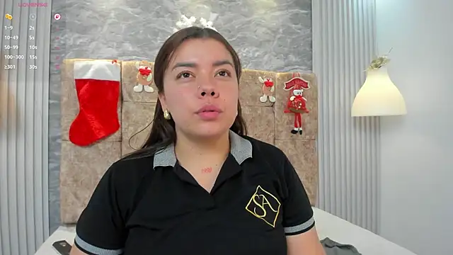 Snapshot of leilapons chatting on December 2025 04:56:01 PM leilapons online show from December 2025 04:56:01 PM