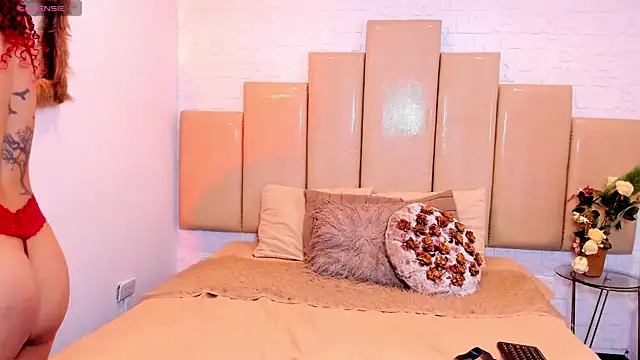 Snapshot of salem_rose chatting on November 2025 08:24:01 PM salem rose online show from November 2025 08:24:01 PM