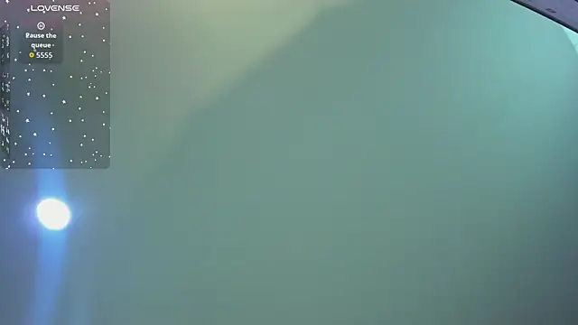 Snapshot of salem_rose chatting on June 2026 08:17:01 PM salem rose online show from June 2026 08:17:01 PM
