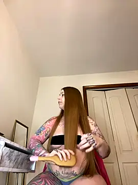 Snapshot of peachykatt chatting on November 2025 11:19:02 PM peachykatt online show from November 2025 11:19:02 PM