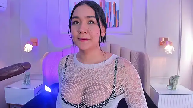 noa moon online show from October 2025 08:10:01 PM