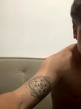 Snapshot of 420BrancoSp chatting on October 2025 04:13:01 AM 420BrancoSp online show from October 2025 04:13:01 AM