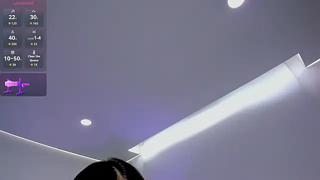 alissaowens  online show from April 2026 11:50:01 AM