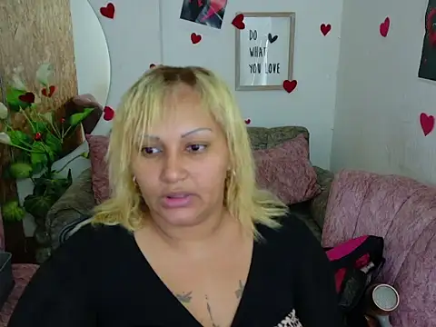 Snapshot of laleska_montenegro chatting on January 2026 04:17:02 AM laleska montenegro online show from January 2026 04:17:02 AM