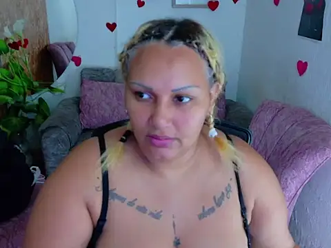 Snapshot of laleska_montenegro chatting on February 2026 04:34:01 AM laleska montenegro online show from February 2026 04:34:01 AM