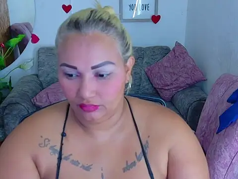 Snapshot of laleska_montenegro chatting on January 2026 02:02:01 PM laleska montenegro online show from January 2026 02:02:01 PM