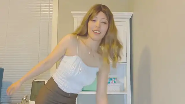 Nana with online show from November 2025 02:15:01 AM