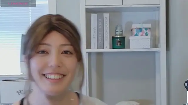 Nana with online show from January 2026 08:15:02 PM