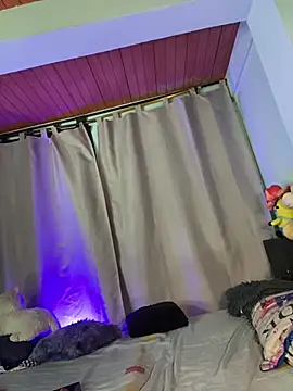 EVAH LEE  online show from March 2026 12:07:02 AM