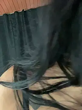 EVAH LEE  online show from April 2026 11:07:01 PM