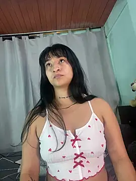 EVAH LEE  online show from February 2026 03:35:02 AM