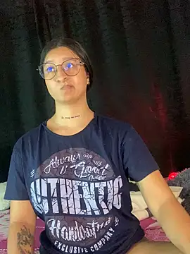 EVAH LEE  online show from December 2025 03:07:01 AM