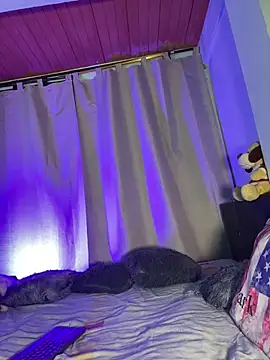 EVAH LEE  online show from February 2026 01:06:02 AM