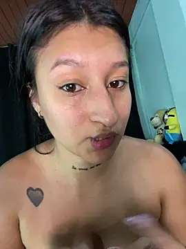 EVAH LEE  online show from May 2026 01:13:02 AM