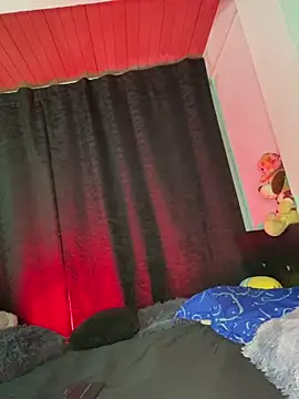 EVAH LEE  online show from March 2026 02:11:02 AM