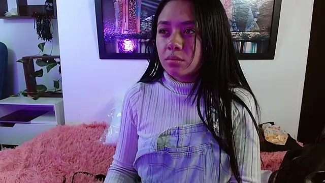 hellenngp online show from November 2025 10:21:01 PM