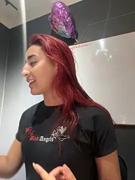 JuliethaDemon  online show from October 2025 01:11:02 PM