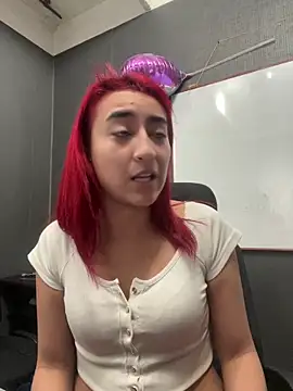 JuliethaDemon  online show from February 2026 12:39:02 PM