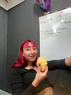 JuliethaDemon  online show from December 2025 01:57:02 PM