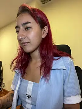 JuliethaDemon  online show from April 2026 01:49:01 PM