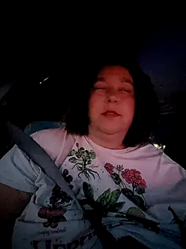 Snapshot of lil-gemini-hippy chatting on May 2026 10:52:03 PM lil-gemini-hippy online show from May 2026 10:52:03 PM