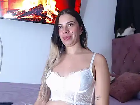 Martina ferer online show from February 2026 03:25:02 PM