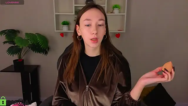 Miche1le Allenne online show from February 2026 12:53:01 AM