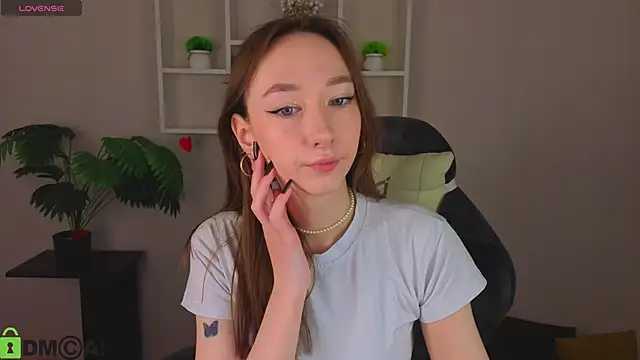 Miche1le Allenne online show from February 2026 01:06:02 AM