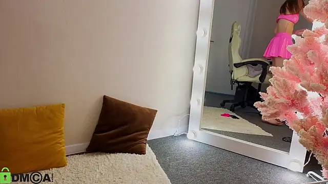 Miche1le Allenne online show from December 2025 01:10:01 AM