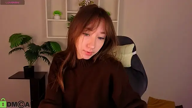 Miche1le Allenne online show from April 2026 12:57:01 AM