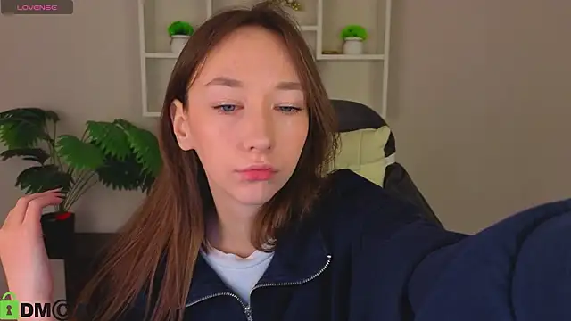 Miche1le Allenne online show from February 2026 01:05:02 AM