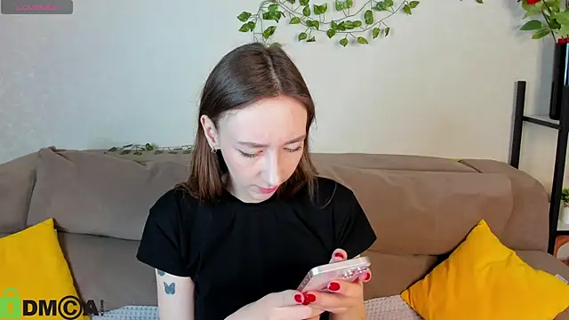 Miche1le Allenne online show from October 2025 01:06:02 AM