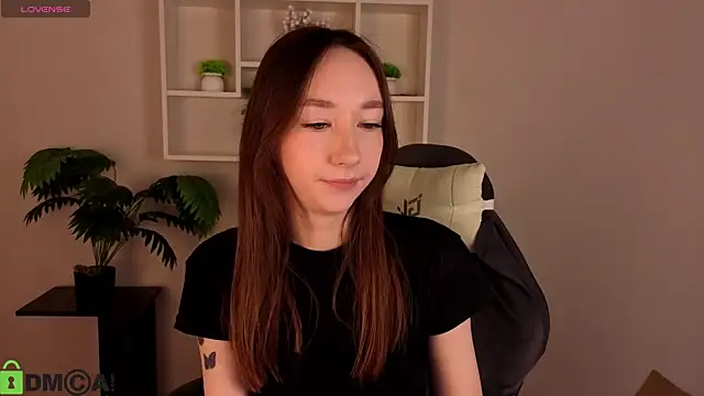 Miche1le Allenne online show from April 2026 01:23:02 AM