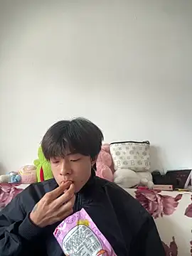 junjun1189 online show from February 2026 06:13:02 AM